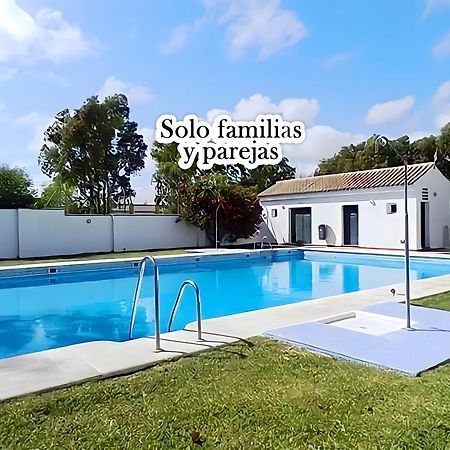 Apartamento Junto Al Mar Piscina Solo Familias Conil De La Frontera Exterior photo